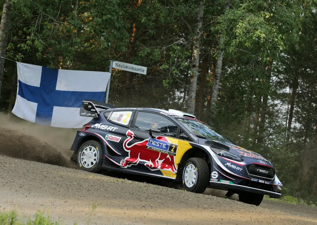 WRC18 Finlandia. Lampi rossi nel cielo di Jyvaskyla, poi “sereno” (3)