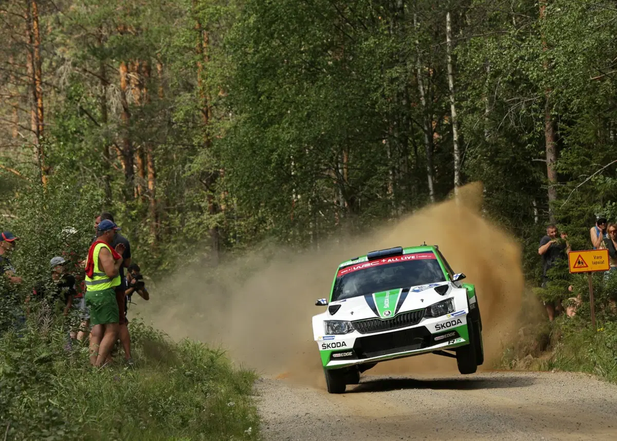 WRC18 Finlandia. Lampi rossi nel cielo di Jyvaskyla, poi “sereno” (8)