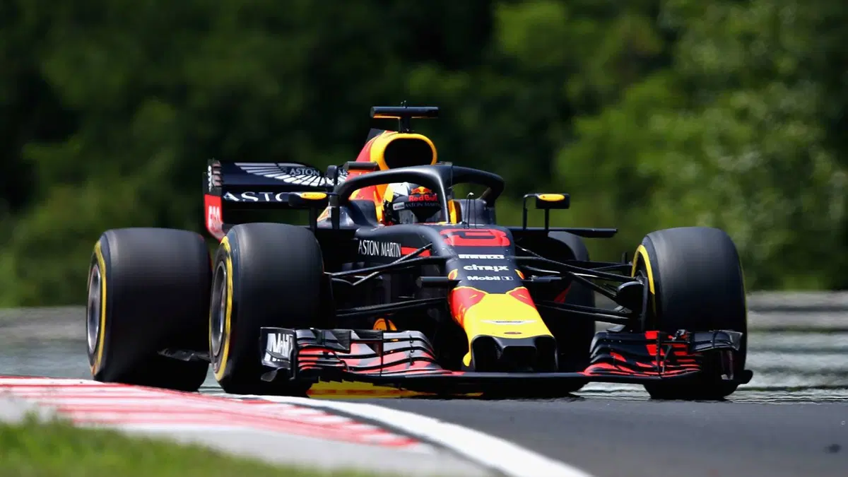 F1, GP Ungheria 2018, Gara: Hamilton beffa le Rosse (3)
