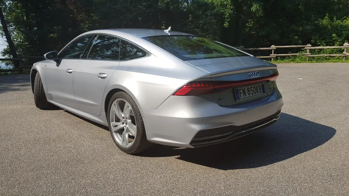 Audi A7 Sportback | Cinque metri di tecnologia e piacere di guida... 3D (2)