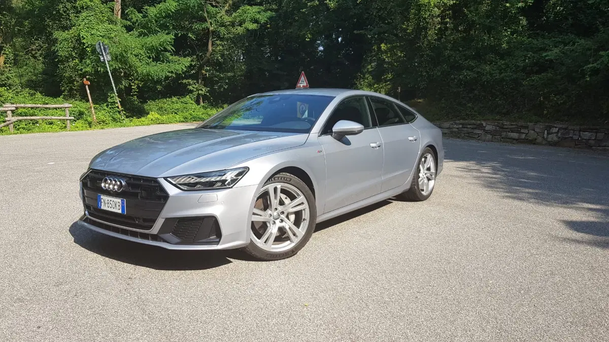 Audi A7 Sportback | Cinque metri di tecnologia e piacere di guida... 3D (5)