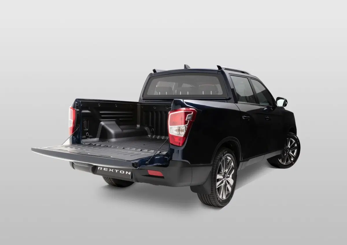 SsangYong Rexton Sports, il nuovo pick-up (2)