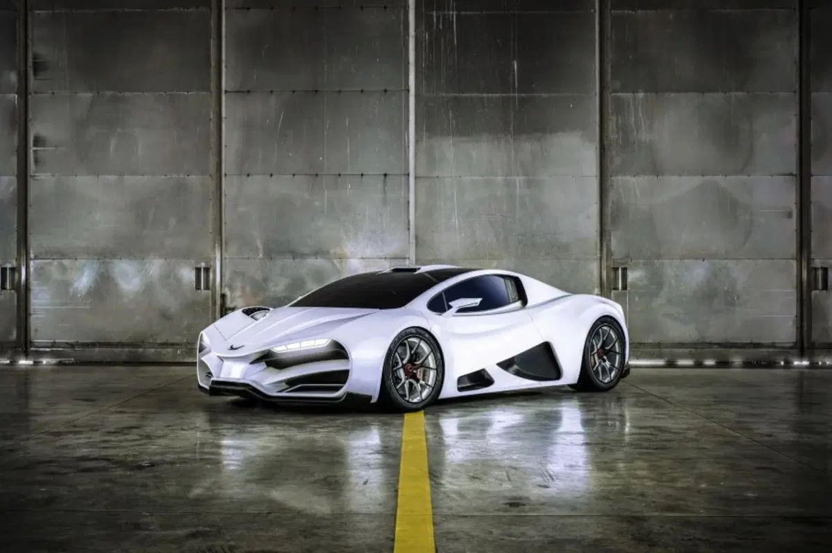 Milan Red, la hypercar austriaca che sfida Bugatti e Koenigsegg (6)