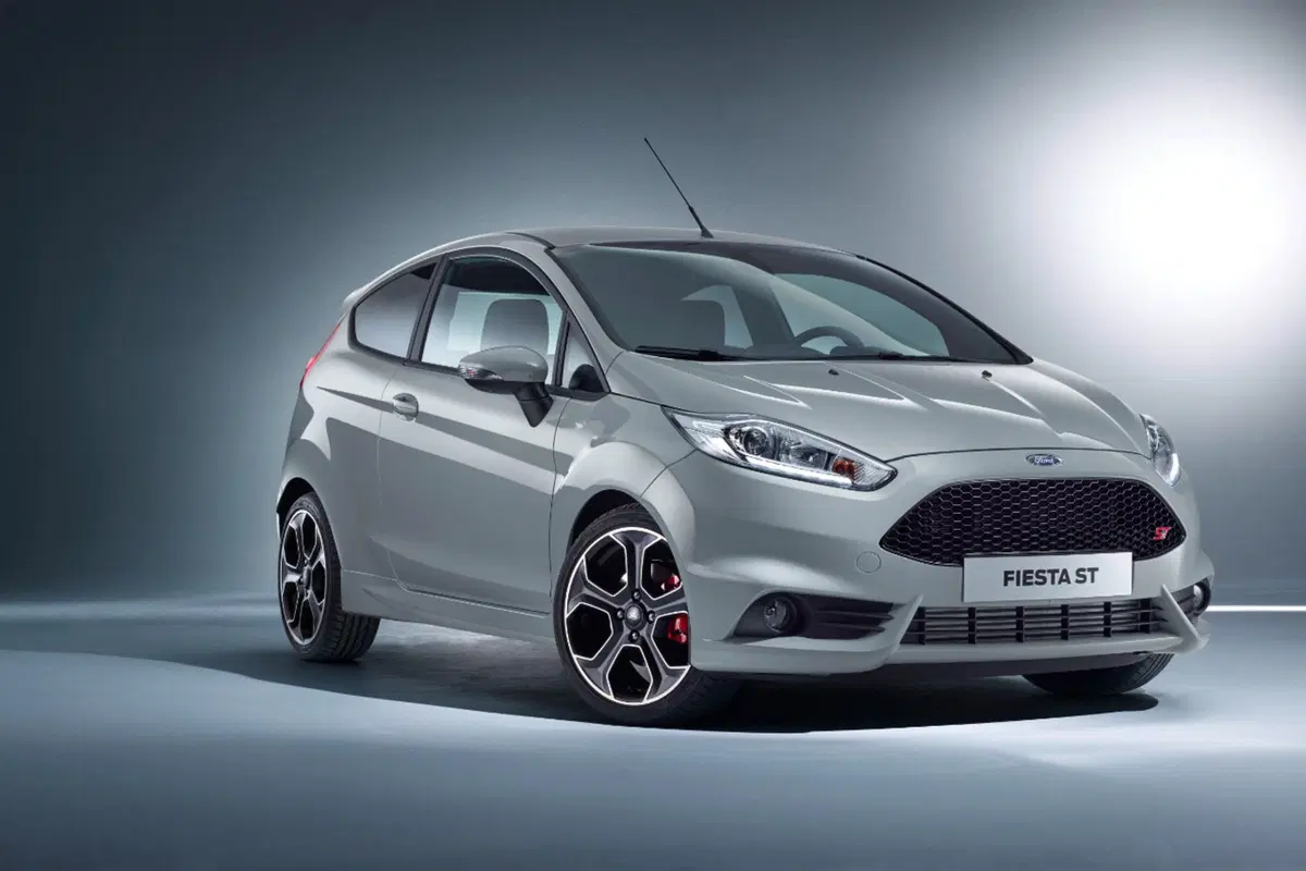 Salone di Ginevra 2016, Ford presenta la nuova Fiesta ST200