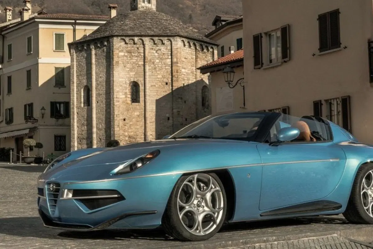 Salone di Ginevra 2016, Alfa Romeo Disco Volante diventa Spyder (3)