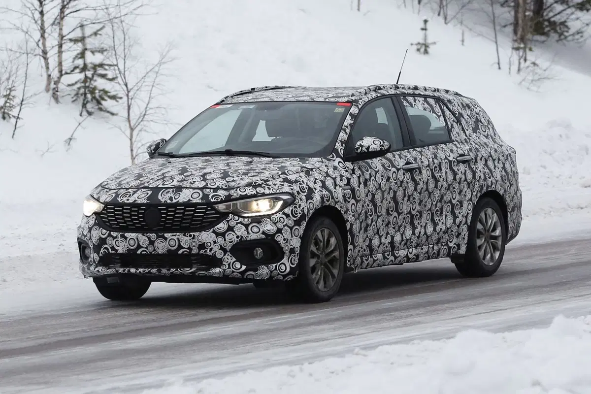 Fiat Tipo Wagon, eccola quasi pronta (2)