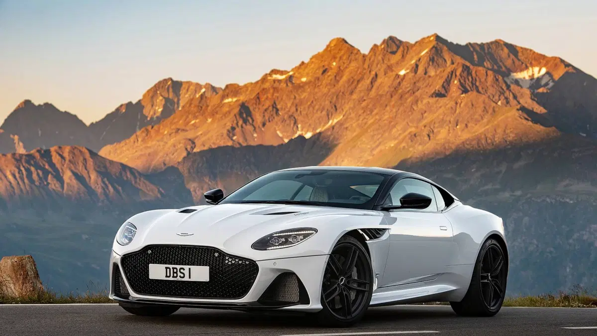 Aston Martin DBS Superleggera 2018: GT da sogno (3)