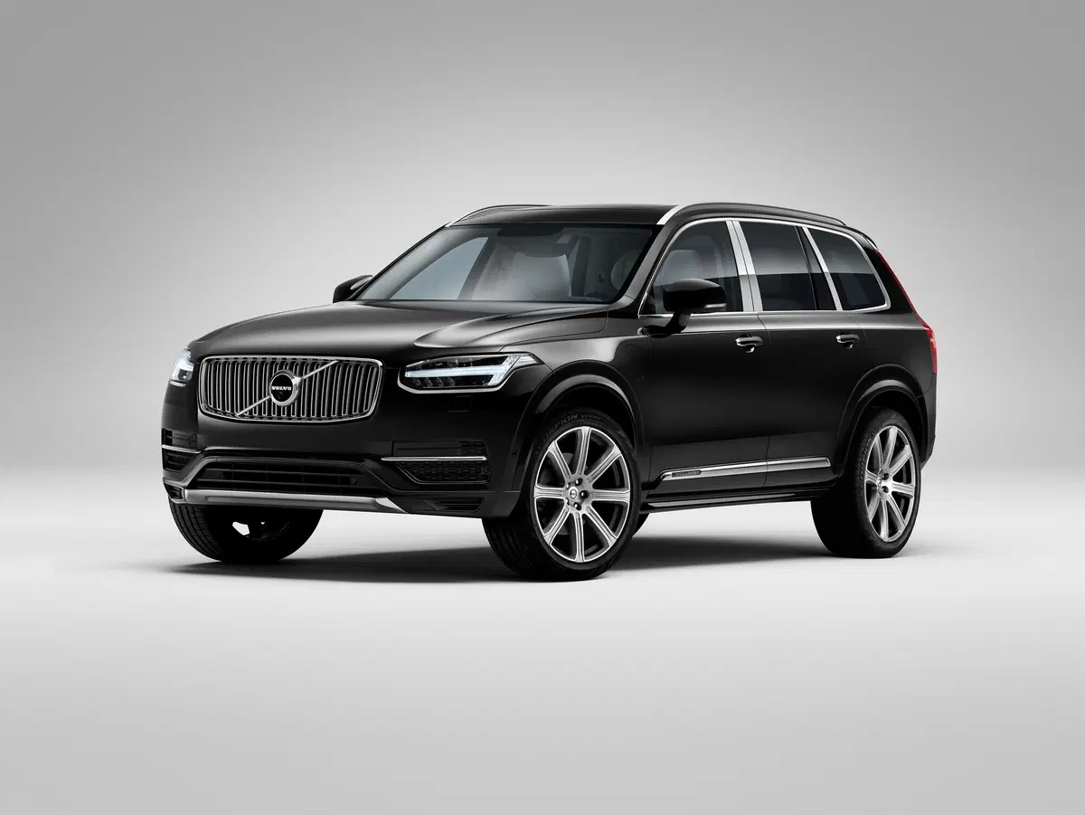 Volvo XC90 Excellence, puro lusso (2)