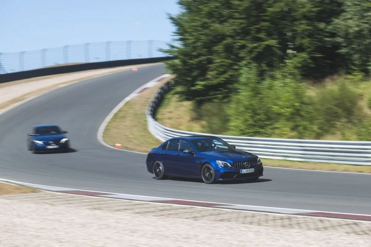 Mercedes-AMG C 63 S 2018, mostro da 510 CV [Video] (27)