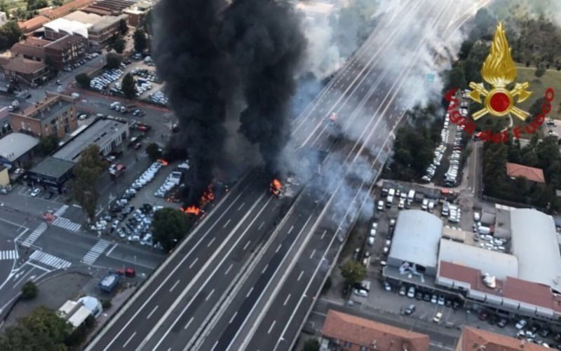 Incidente Bologna, Viabilit&agrave; Alternativa: Raccordo A1-A14 chiuso