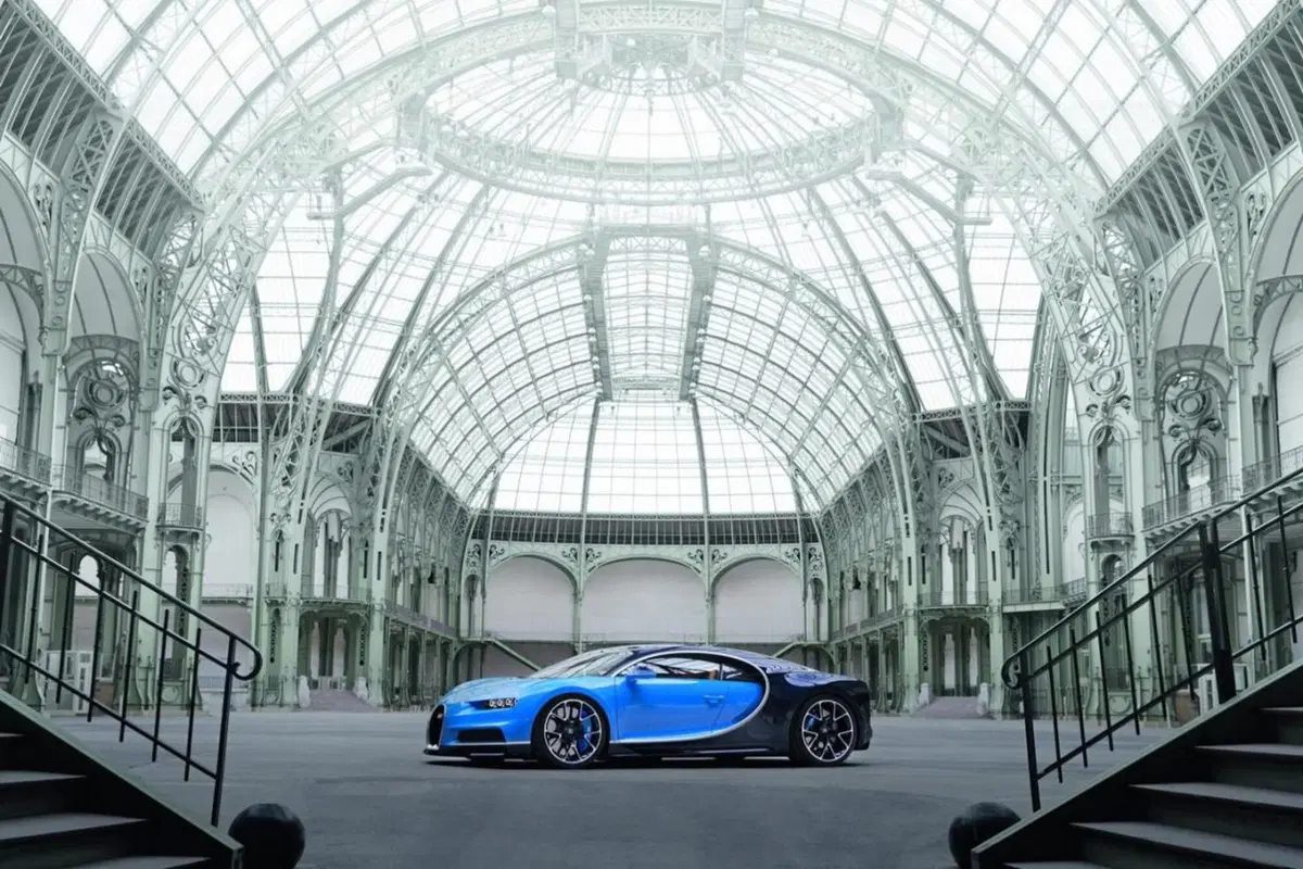 Bugatti Chiron, ecco la hypercar da 420 km/h (11)
