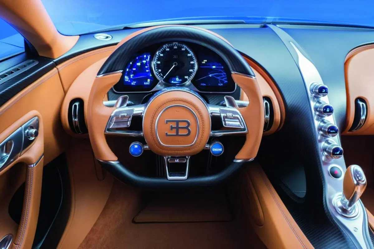 Bugatti Chiron, ecco la hypercar da 420 km/h (13)