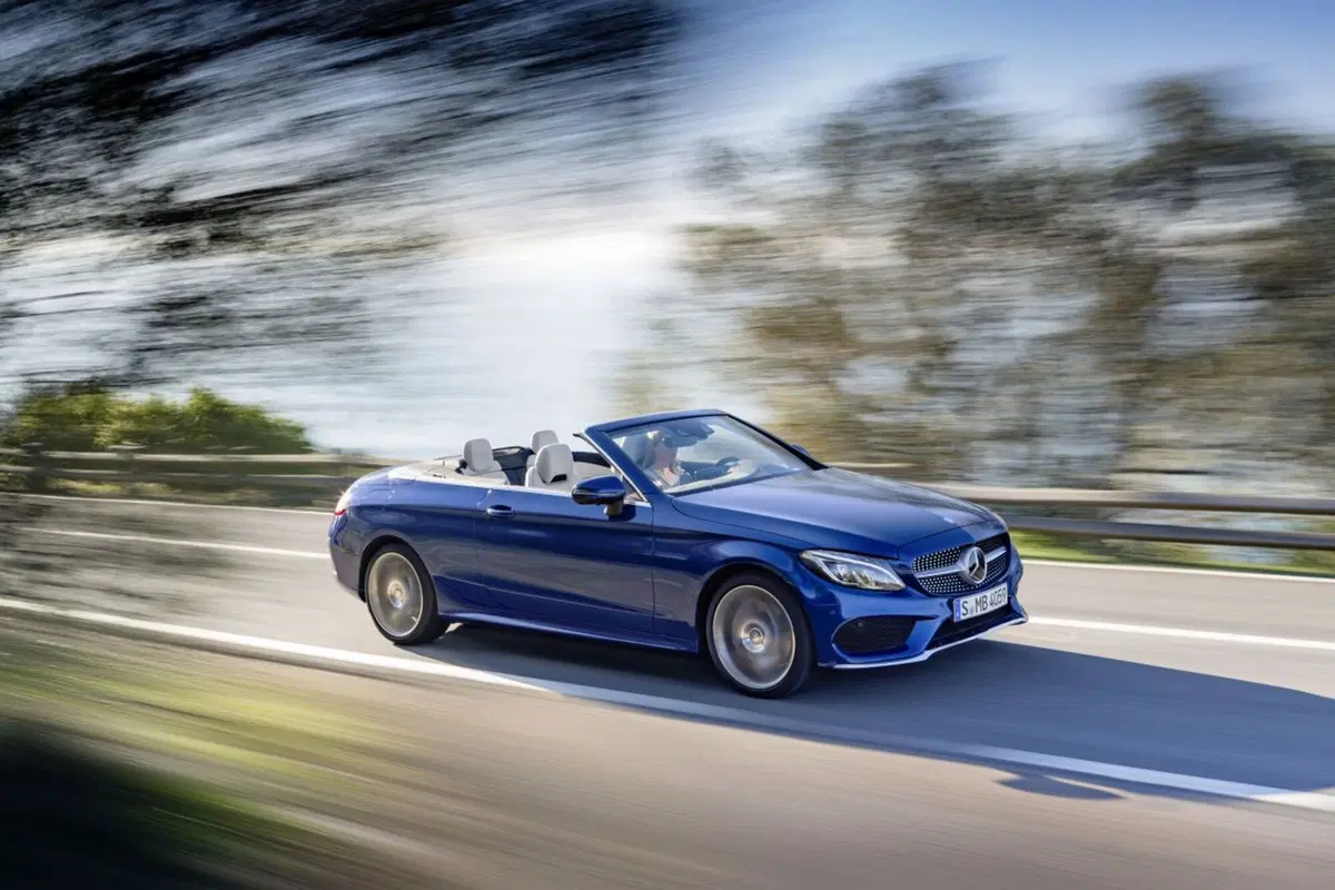 Mercedes Classe C Cabriolet, open premium (8)