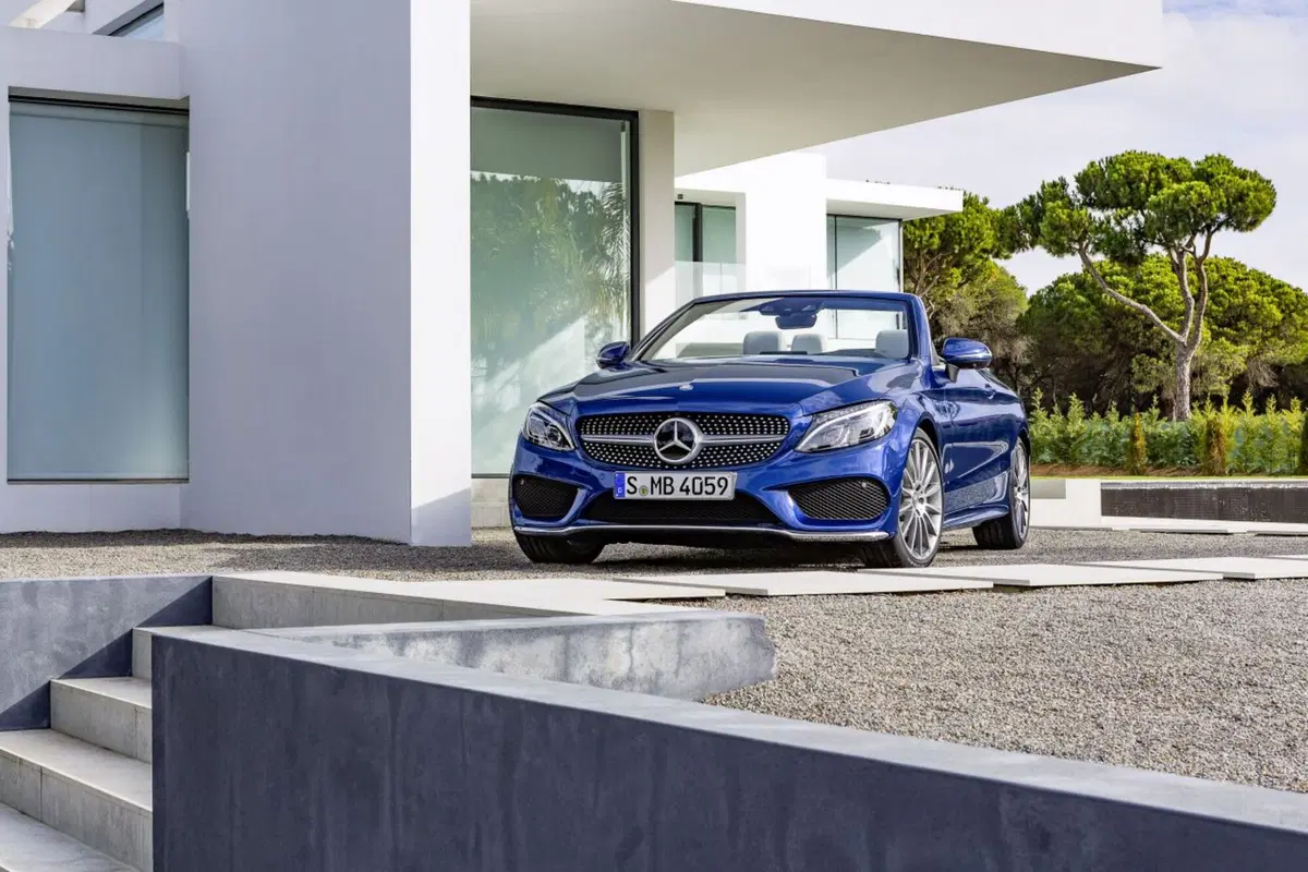 Mercedes Classe C Cabriolet, open premium (9)