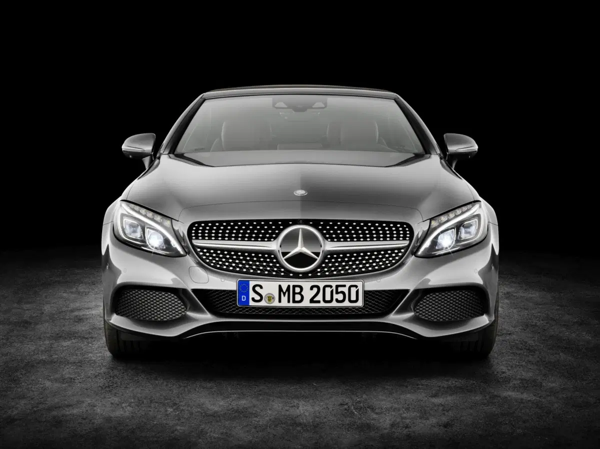 Mercedes Classe C Cabriolet, open premium (18)