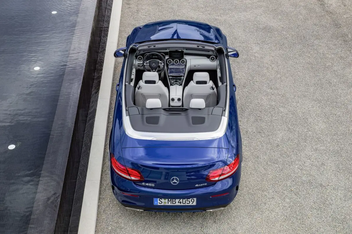 Mercedes Classe C Cabriolet, open premium (19)