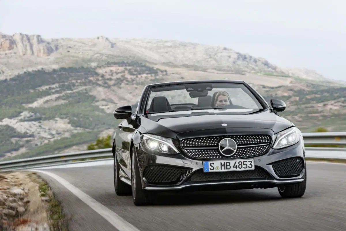 Mercedes Classe C Cabriolet, open premium (36)