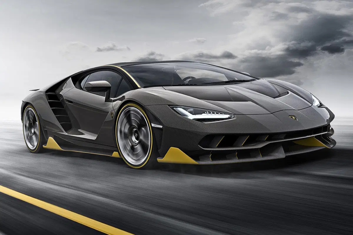 Lamborghini Centenario, per i 100 anni di Ferruccio