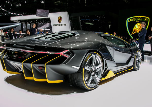 Lamborghini al Salone di Ginevra 2016