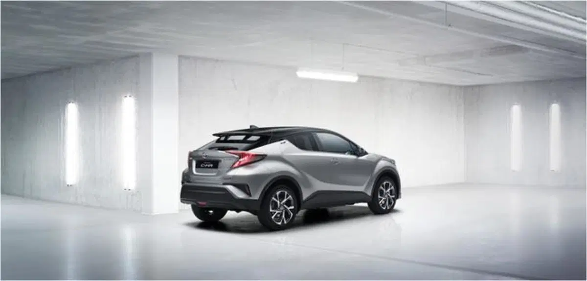 Toyota C-HR, crossover diamante (8)