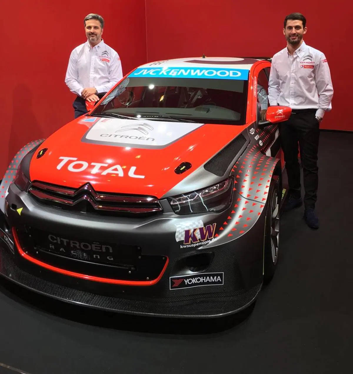WTCC, cambio di livrea per la Citroen C-Elysée (2)