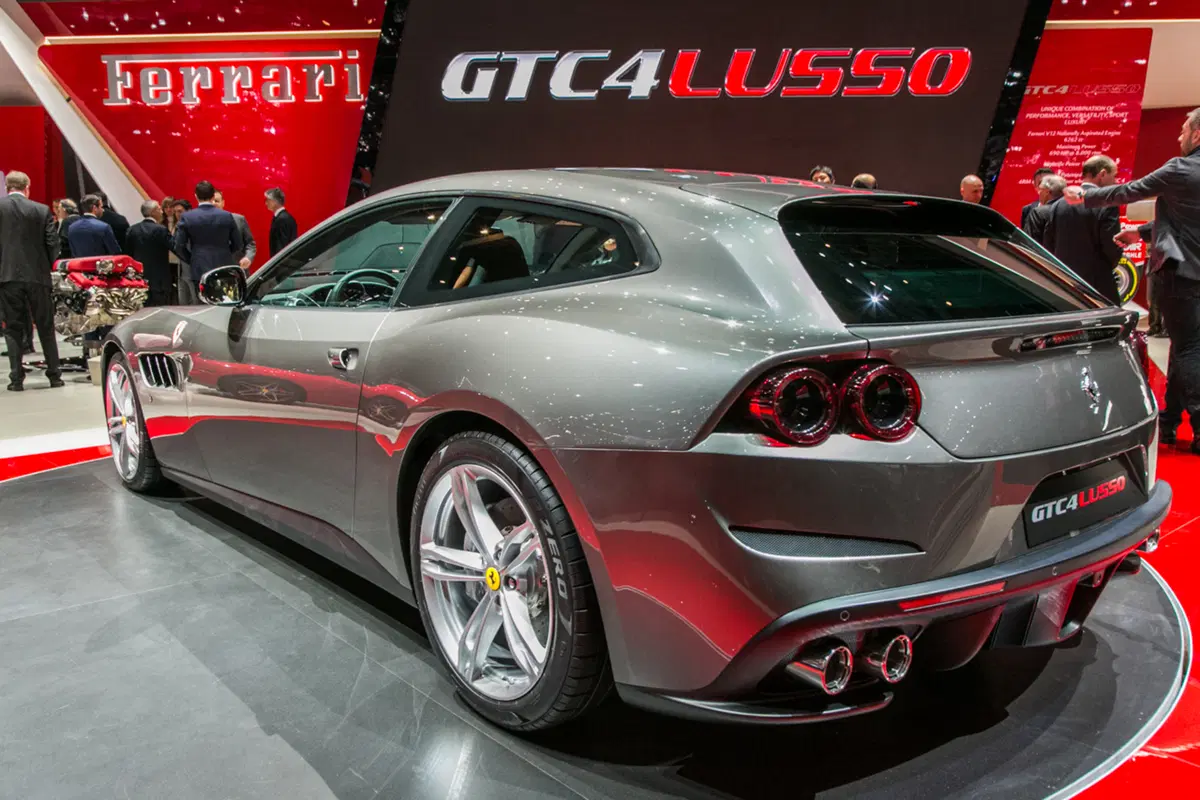 Ferrari al Salone di Ginevra 2016 (4)