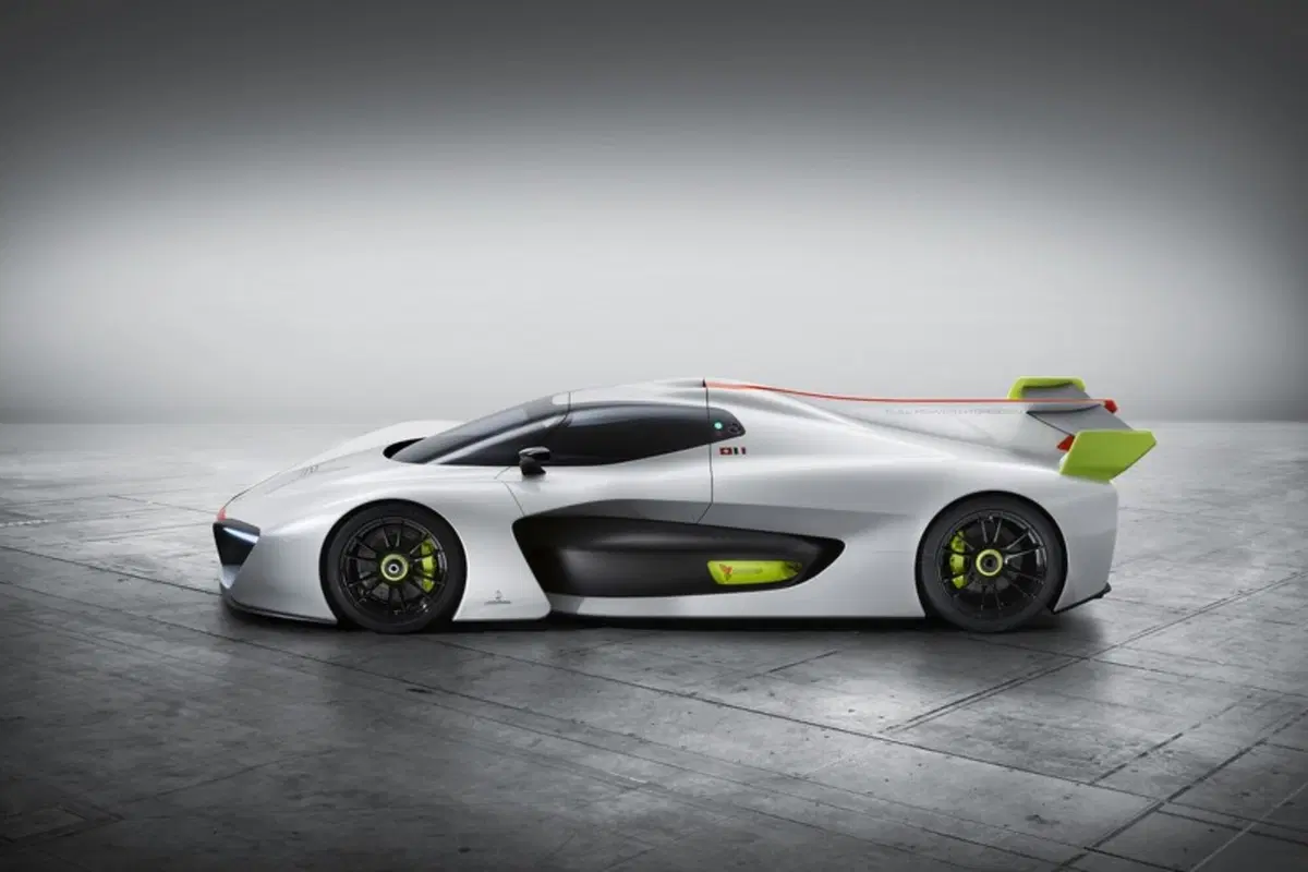 Pininfarina H2 Speed, l'idrogeno in pista (5)