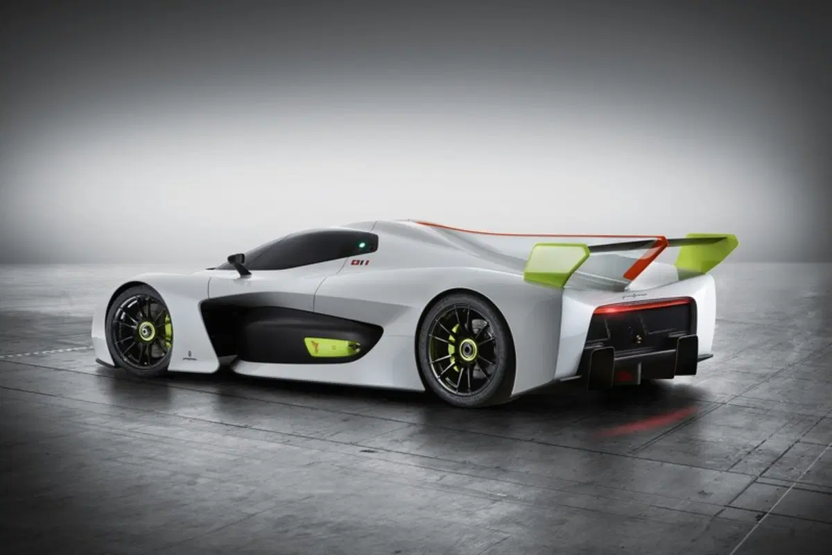 Pininfarina H2 Speed, l'idrogeno in pista