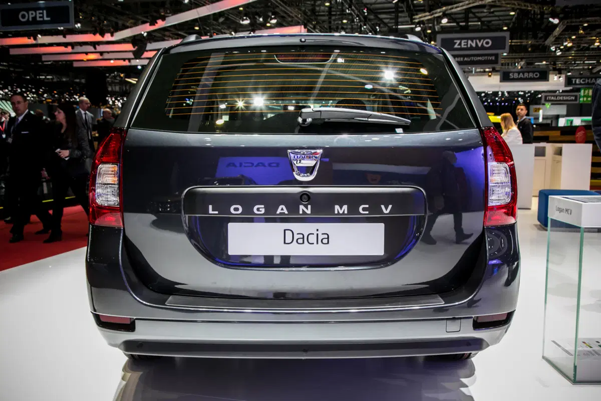 Dacia al Salone di Ginevra 2016 (6)
