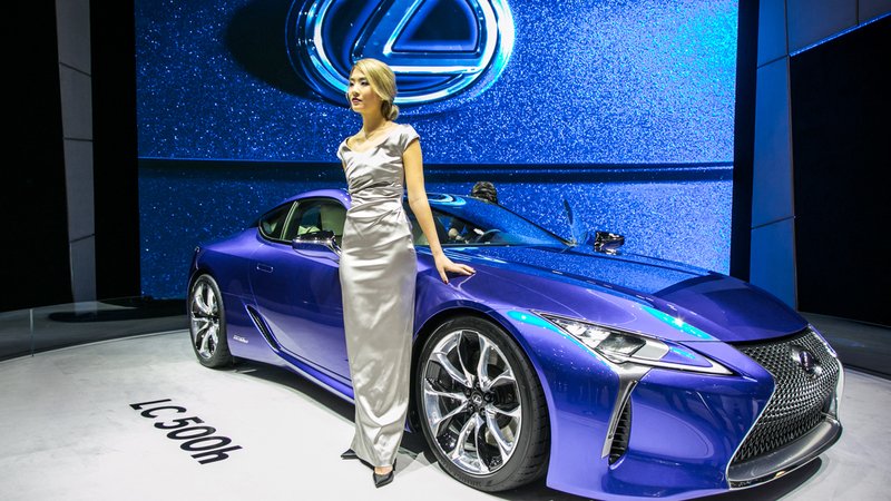Lexus al Salone di Ginevra 2016