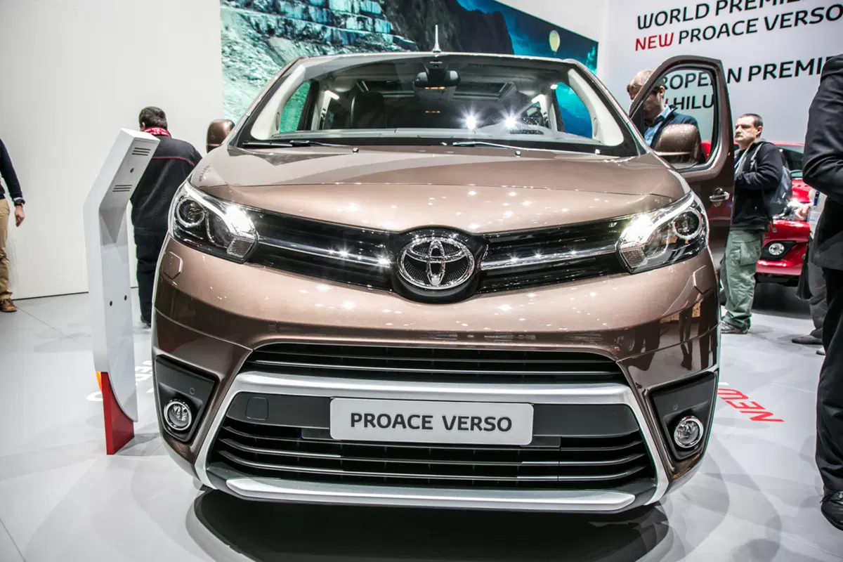 Toyota al Salone di Ginevra 2016 (7)