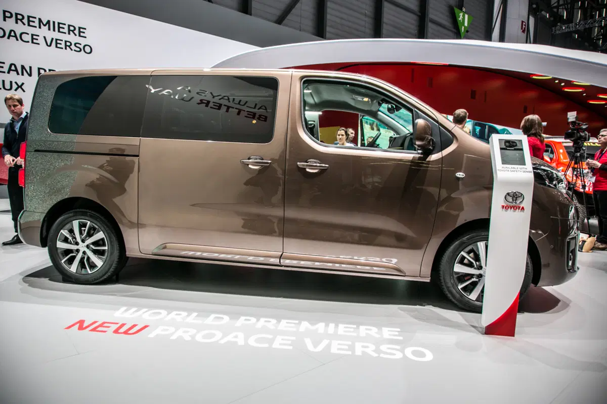 Toyota al Salone di Ginevra 2016 (10)