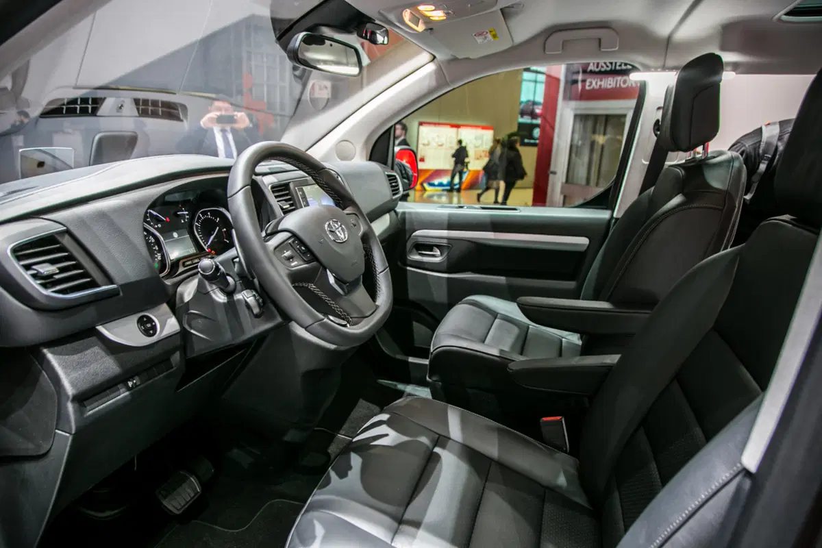 Toyota al Salone di Ginevra 2016 (14)