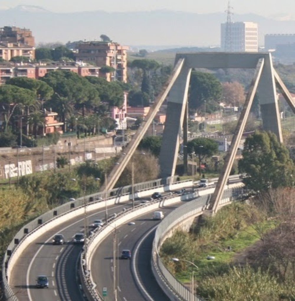 Il ponte sulla Roma-Fiumicino progettato da Riccardo Morandi