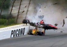 IndyCar: il pauroso schianto di Robert Wickens a Pocono [Video]