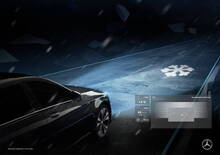Mercedes Digital Lights. I fari che comunicano