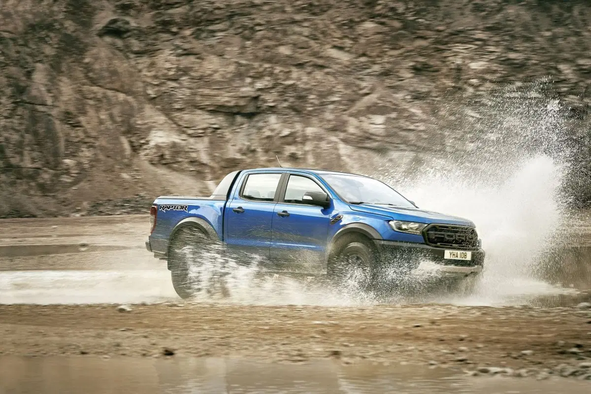 Ford Ranger Raptor, in arrivo nel 2019 (11)