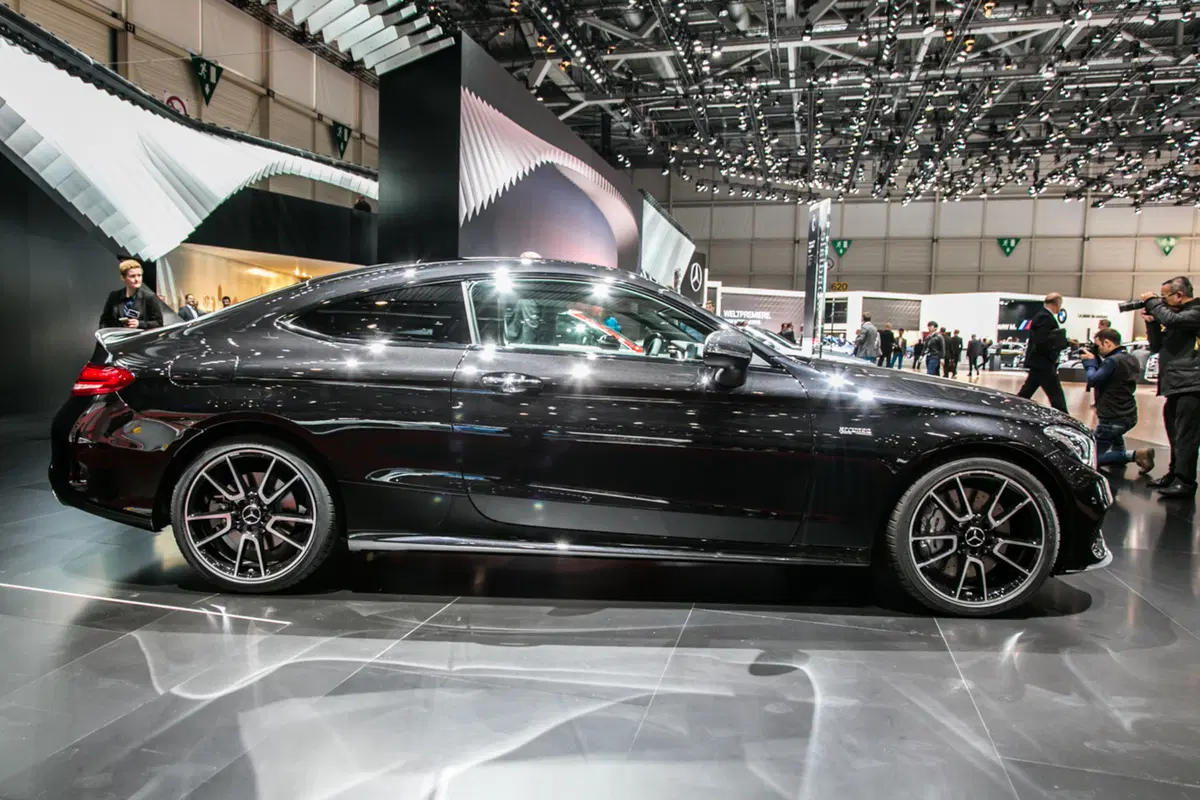 Mercedes al Salone di Ginevra 2016 (39)