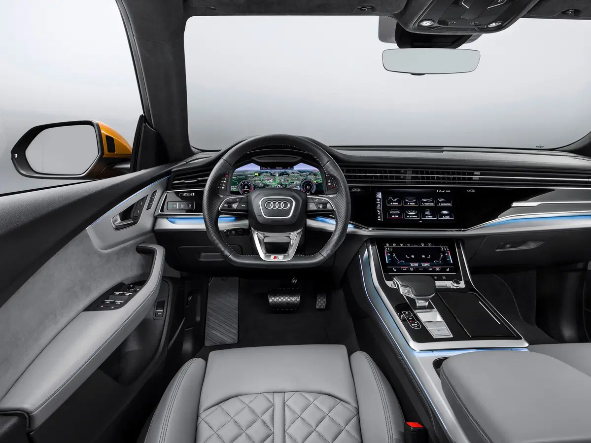 Audi Q8 3.0 tdi mhev S line edition quattro 231cv tiptronic (11)