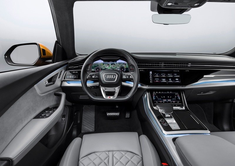 Audi Q8 (2018-->>) (11)