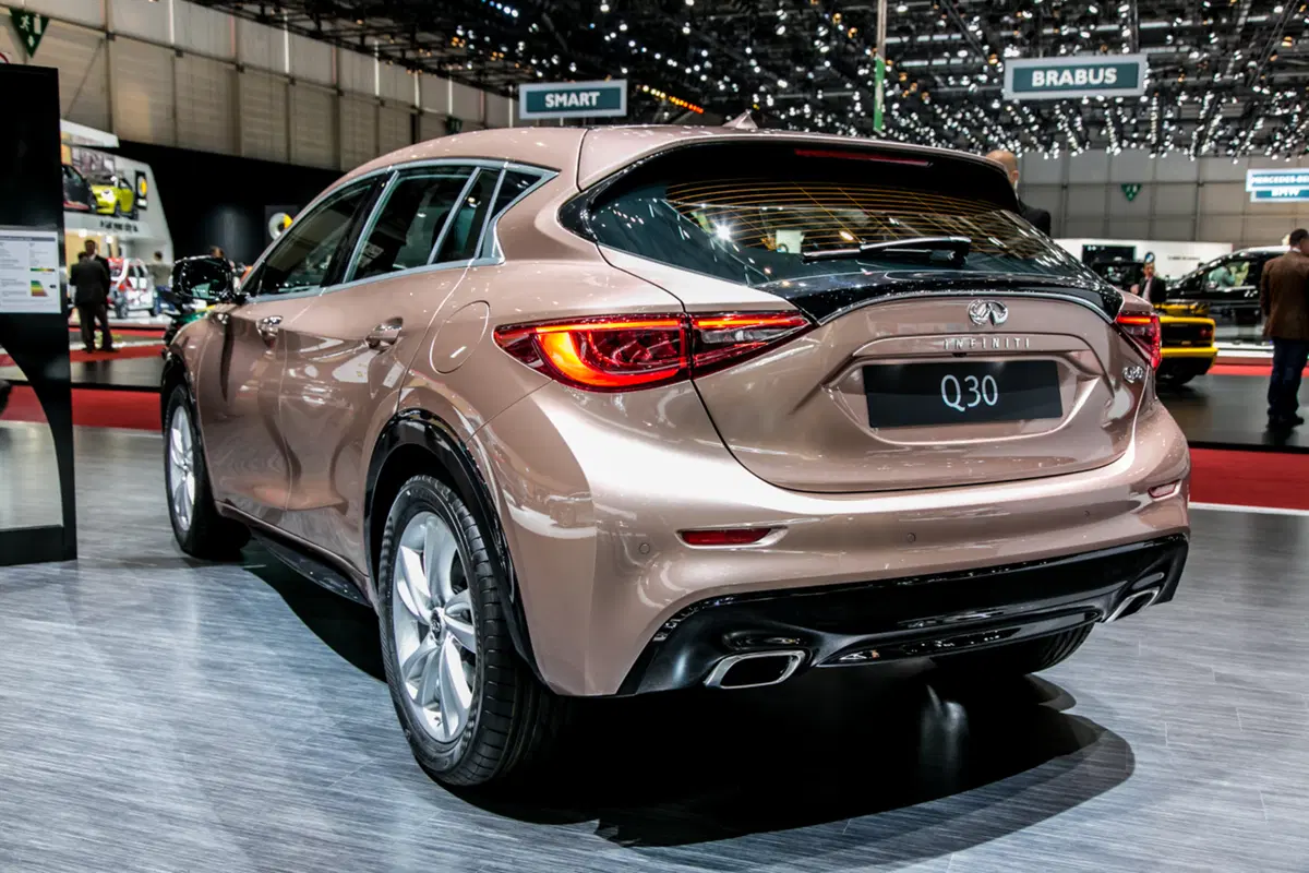 Infiniti al Salone di Ginevra 2016 (10)