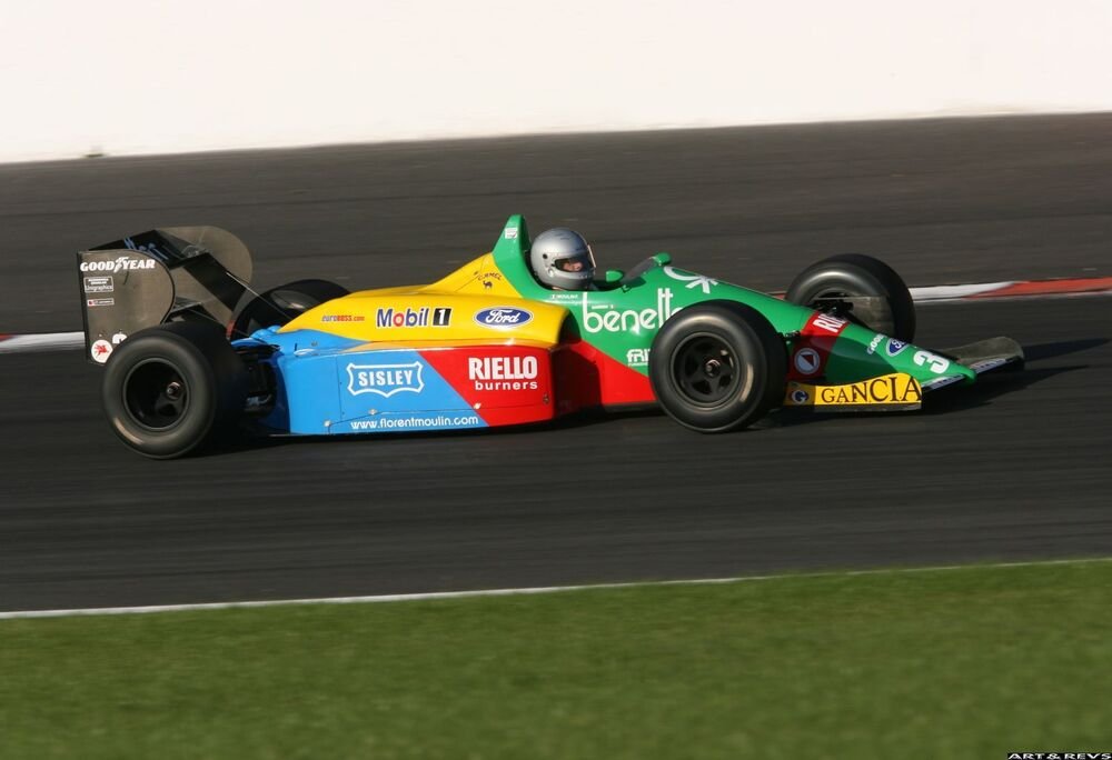 I colori del marchio in F1 sulla B188-01