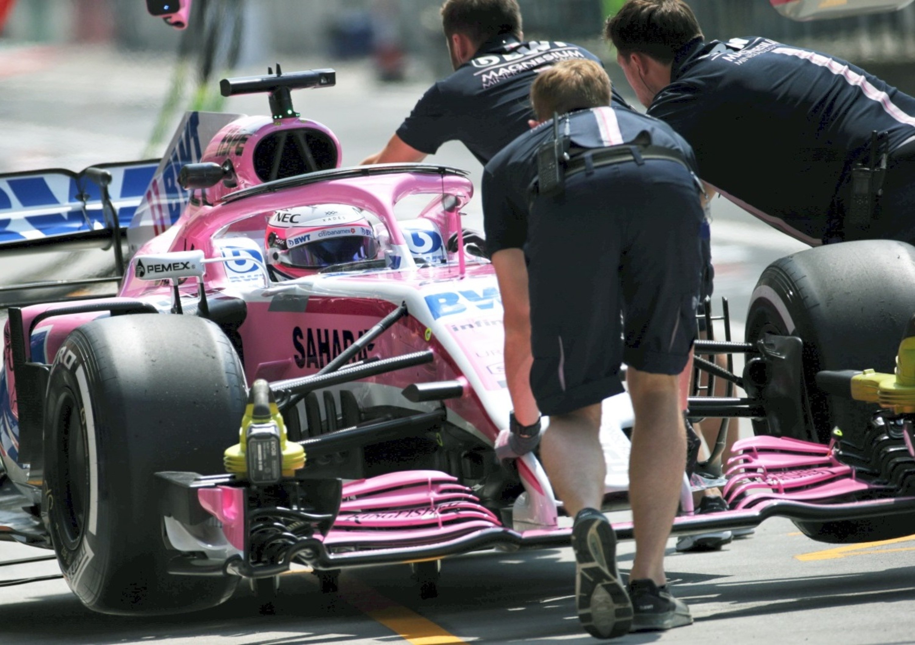 Force India cambia nome e perde i soldi: diventa Racing Point