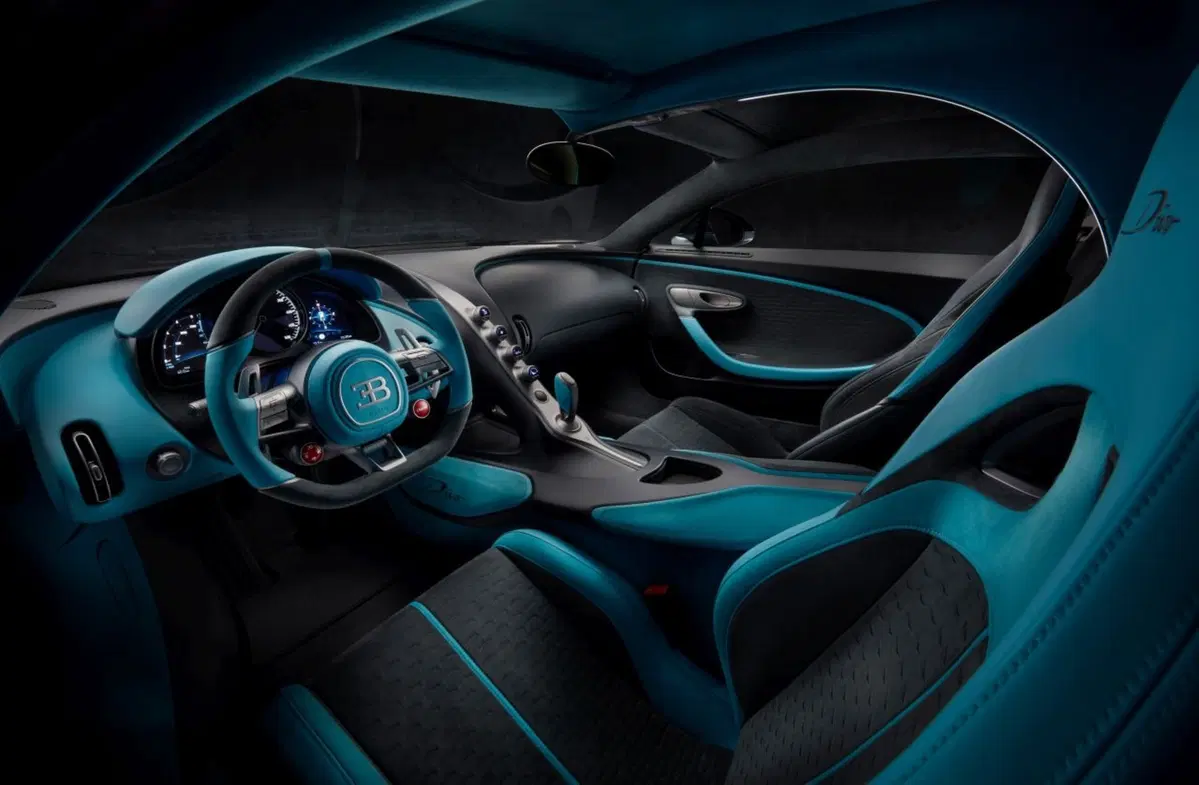 Bugatti Divo, agilità innanzitutto [Video] (13)