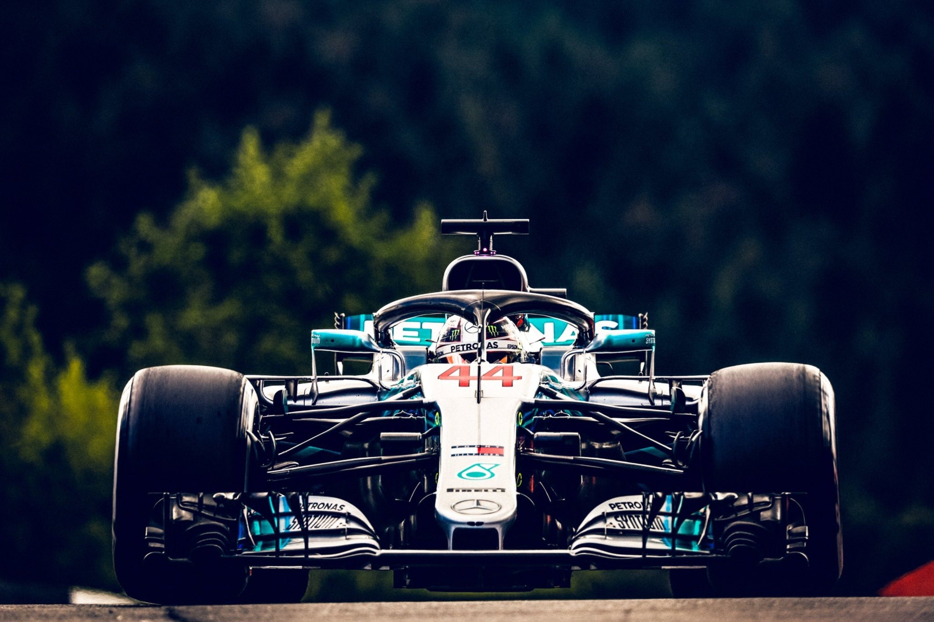 F1, GP Belgio 2018: pole per Hamilton. Secondo Vettel
