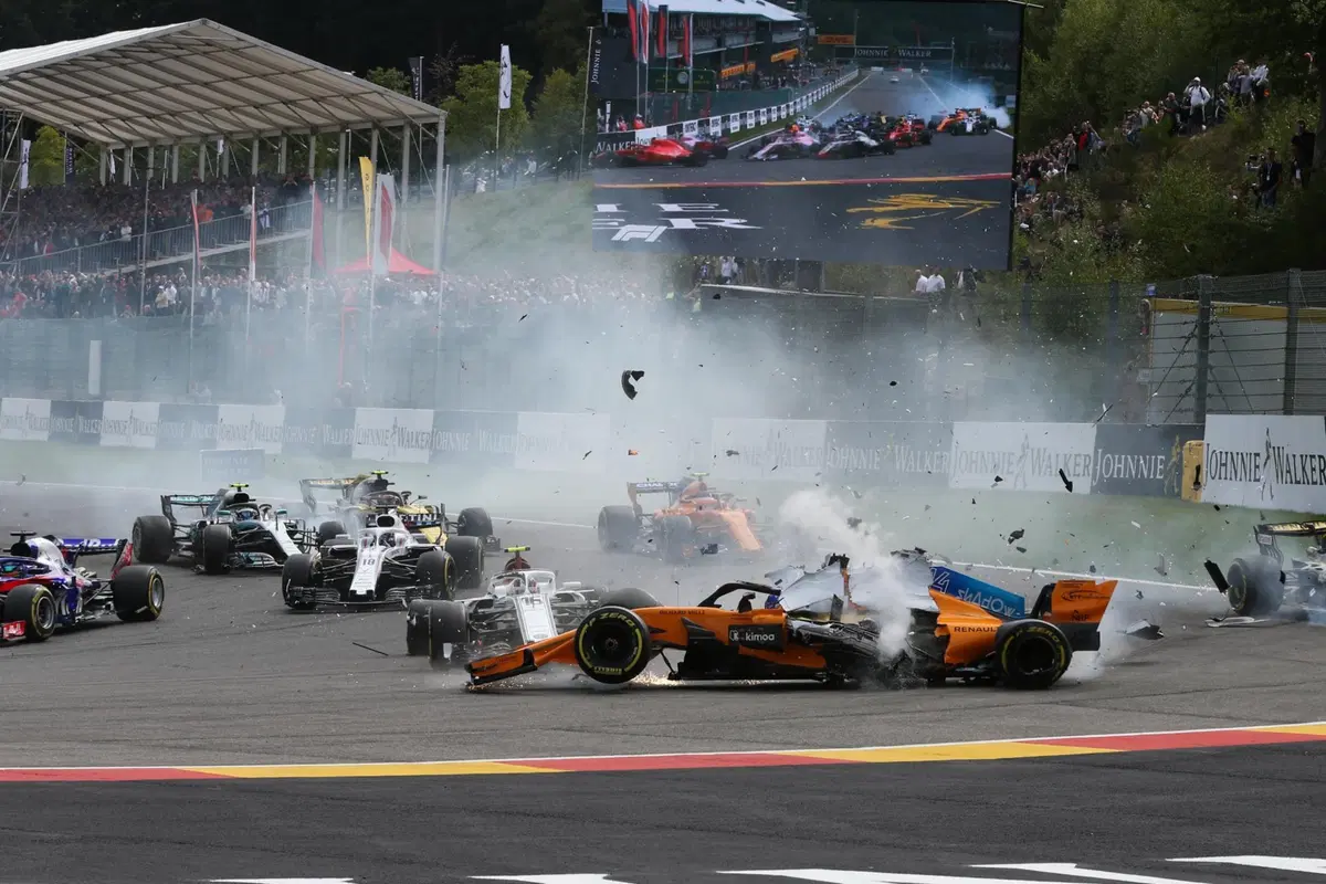 F1, GP Belgio 2018: botto al via, ecco quanto è costato (43)