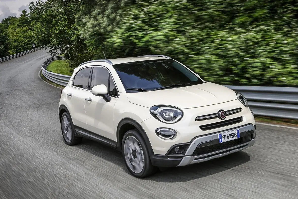 Fiat 500X, ecco il restyling di metà carriera (10)