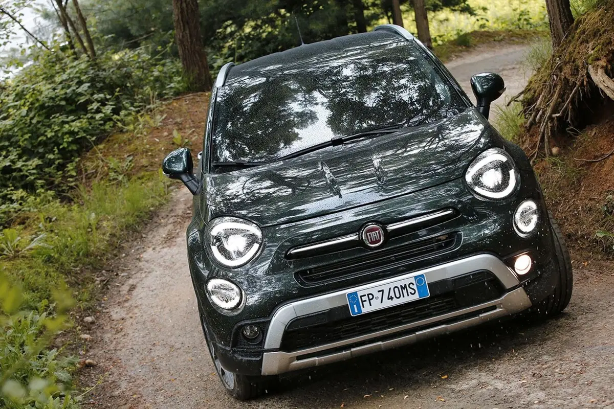 Fiat 500X, ecco il restyling di metà carriera (25)