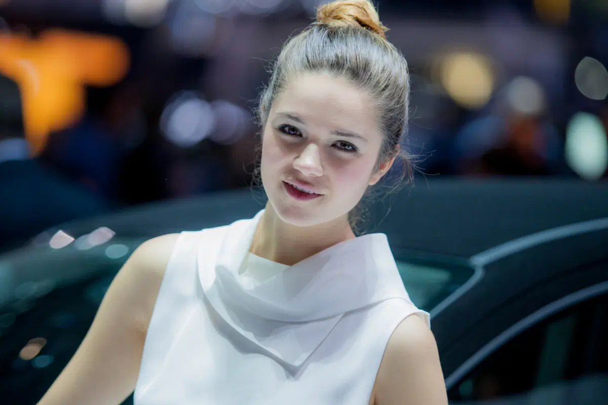 Salone di Ginevra 2016: le foto delle ragazze più belle (21)