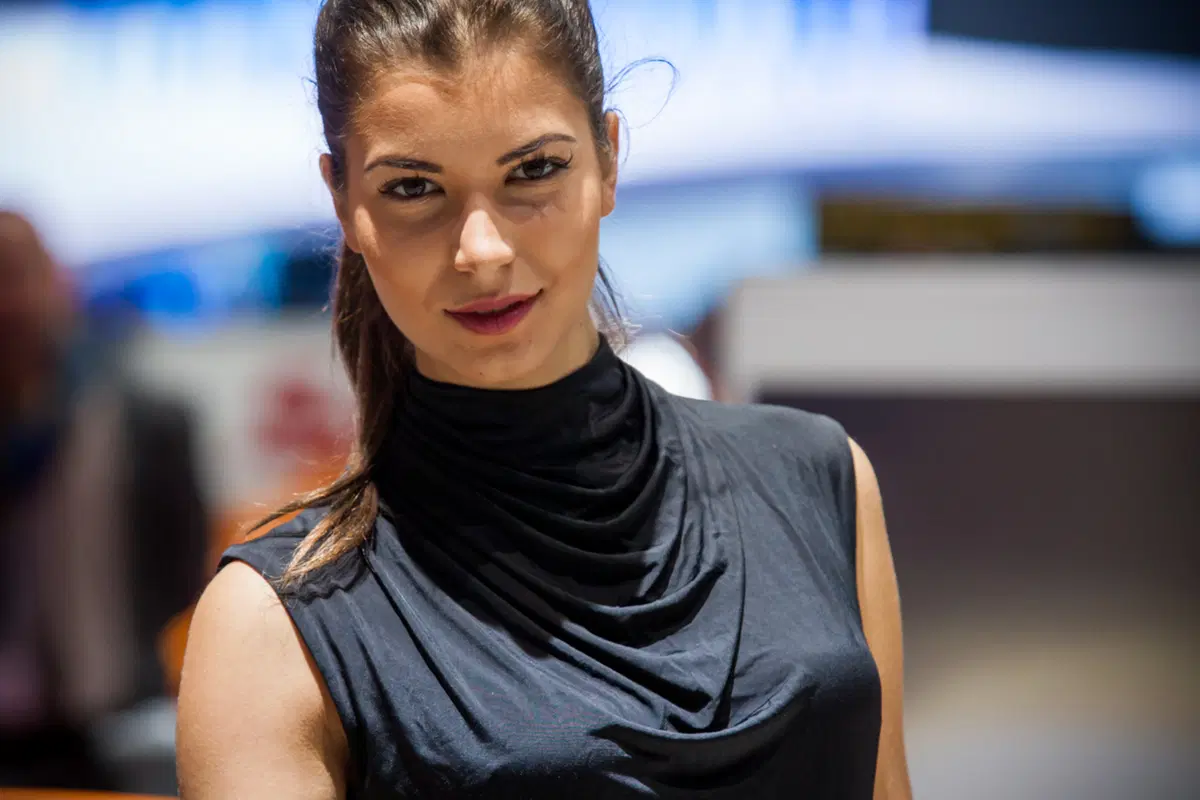 Salone di Ginevra 2016: le foto delle ragazze più belle (45)